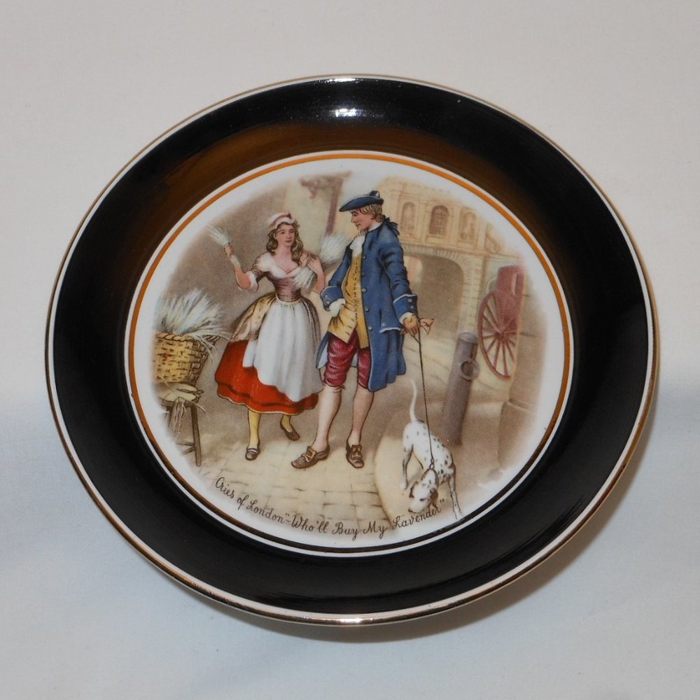 Small collectible dish. Liverpool Road Pottery UK " Cries of London"